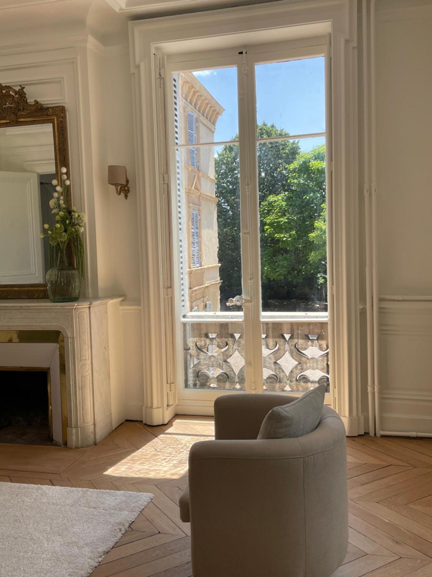 Grand Appartement D'Exception Au Chateau Randin Écully Exterior foto